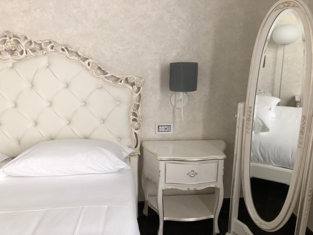 Palazzo Favacchio - Patane Hotel Scicli Bagian luar foto